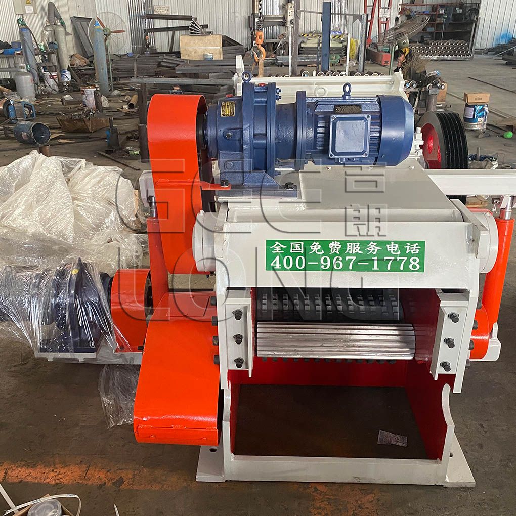 China GEELONG 216 wood chipper machine,veneer crusher machine,veneer chipper machine