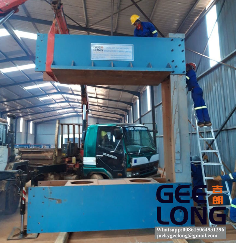 china GEELONG 15 layers plywood press machine