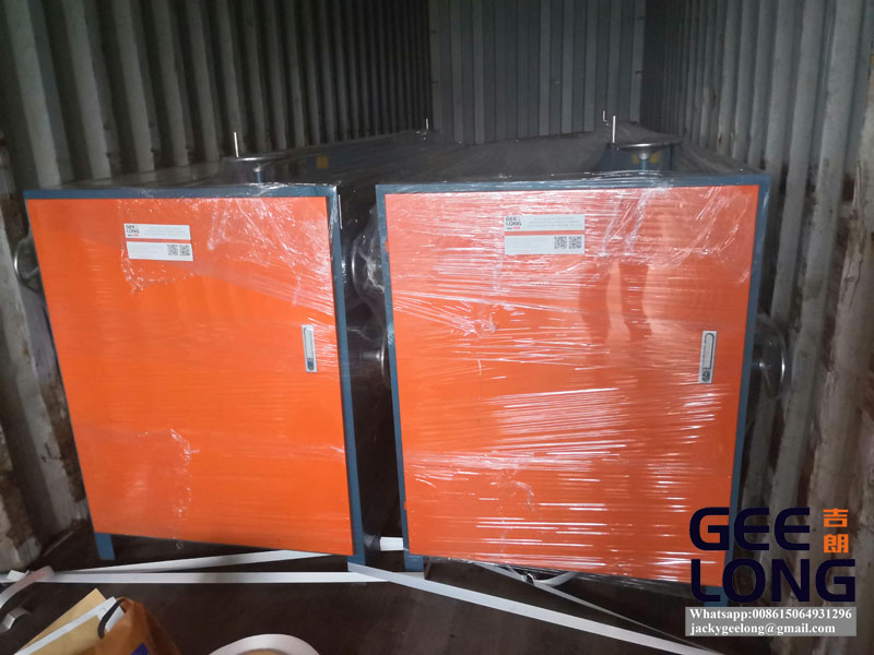 china GEELONG 1300MM glue spreader machine is exported