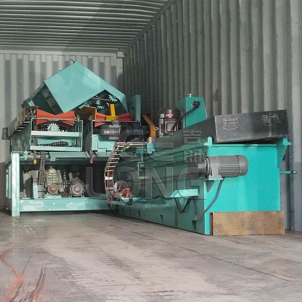 8ft automatic double roller moving veneer peeling machine exporting