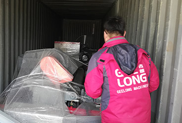 4feet wood veneer peeling line exported to Indonesia old clients