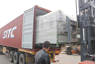  Plywood veneer paving line and veneed edge grinding machine exported to Vietnam