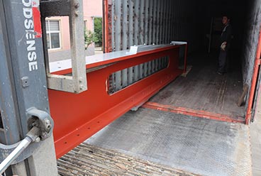 plywood hot press machine exported to our clients