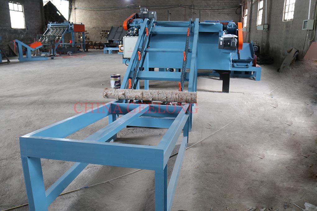 China veneer peeling line