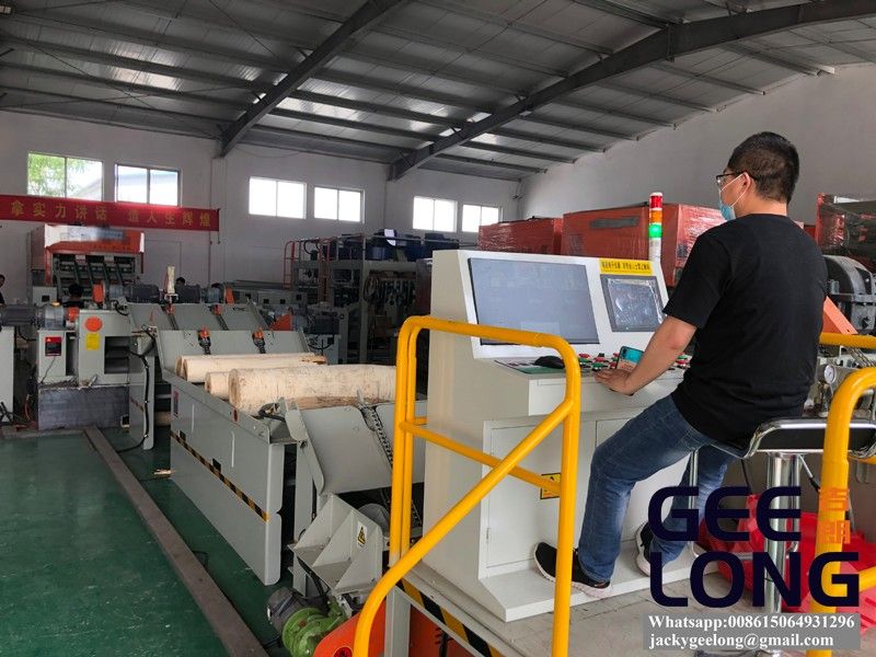 PLC control full automatic veneer peeling machine