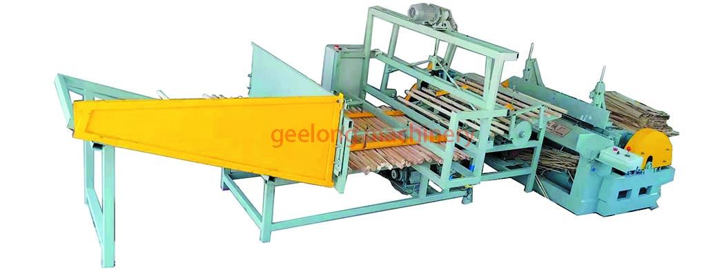 Mini spindleless veneer peeling machine