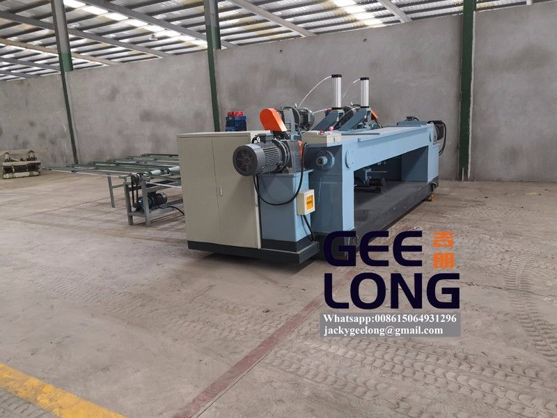 8ft spindleless veneer lathe machine with cutter