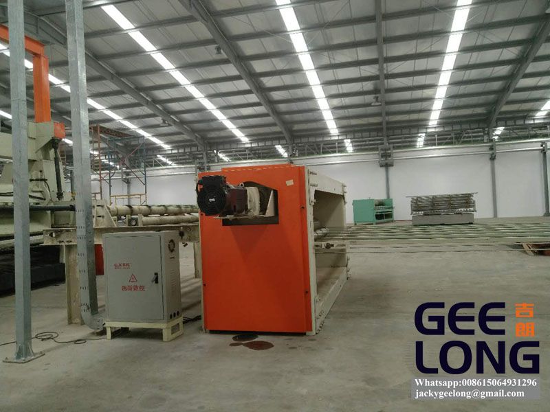 GEELONG servo veneer clipper machine