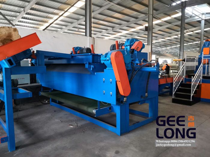 china GEELONG automatic birch veneer peeling machine line