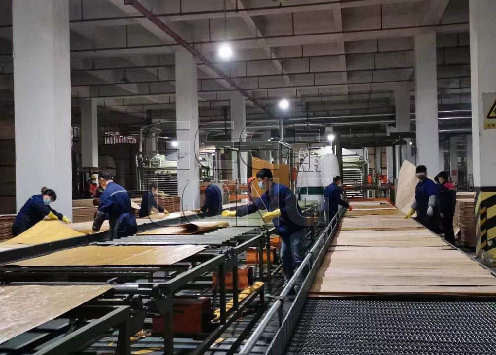 High-rise plywood hot pressing production line