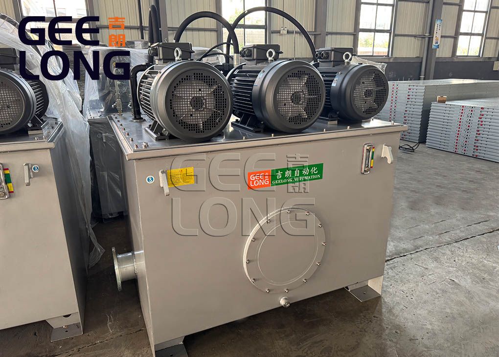Hydraulic station for plywood hot press machine