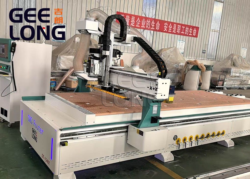 china geelong configurations CNC router with automatic knife blade changing syste