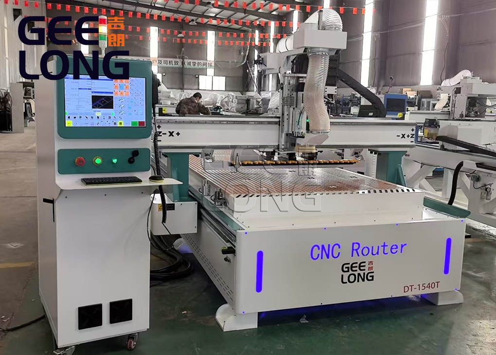 china geelong configurations CNC router with automatic knife blade changing syste